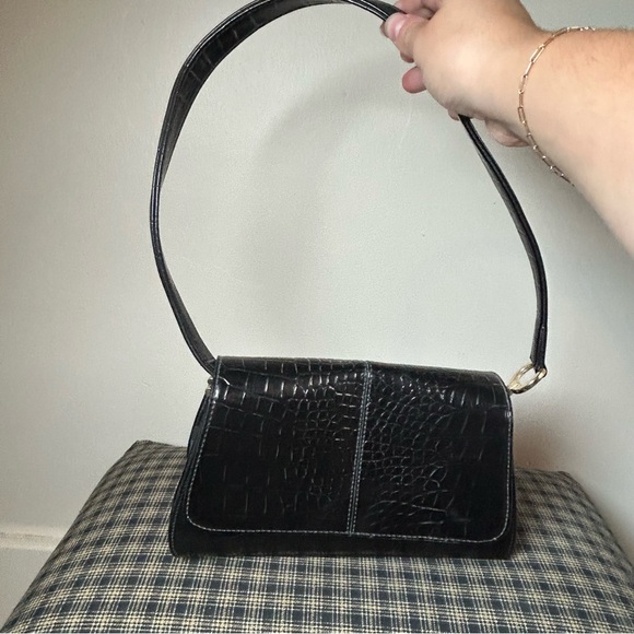 Black Croc Embossed Shoulder Bag Faux Leather Flap Closure Evening Purse‎ - Picture 2 of 6